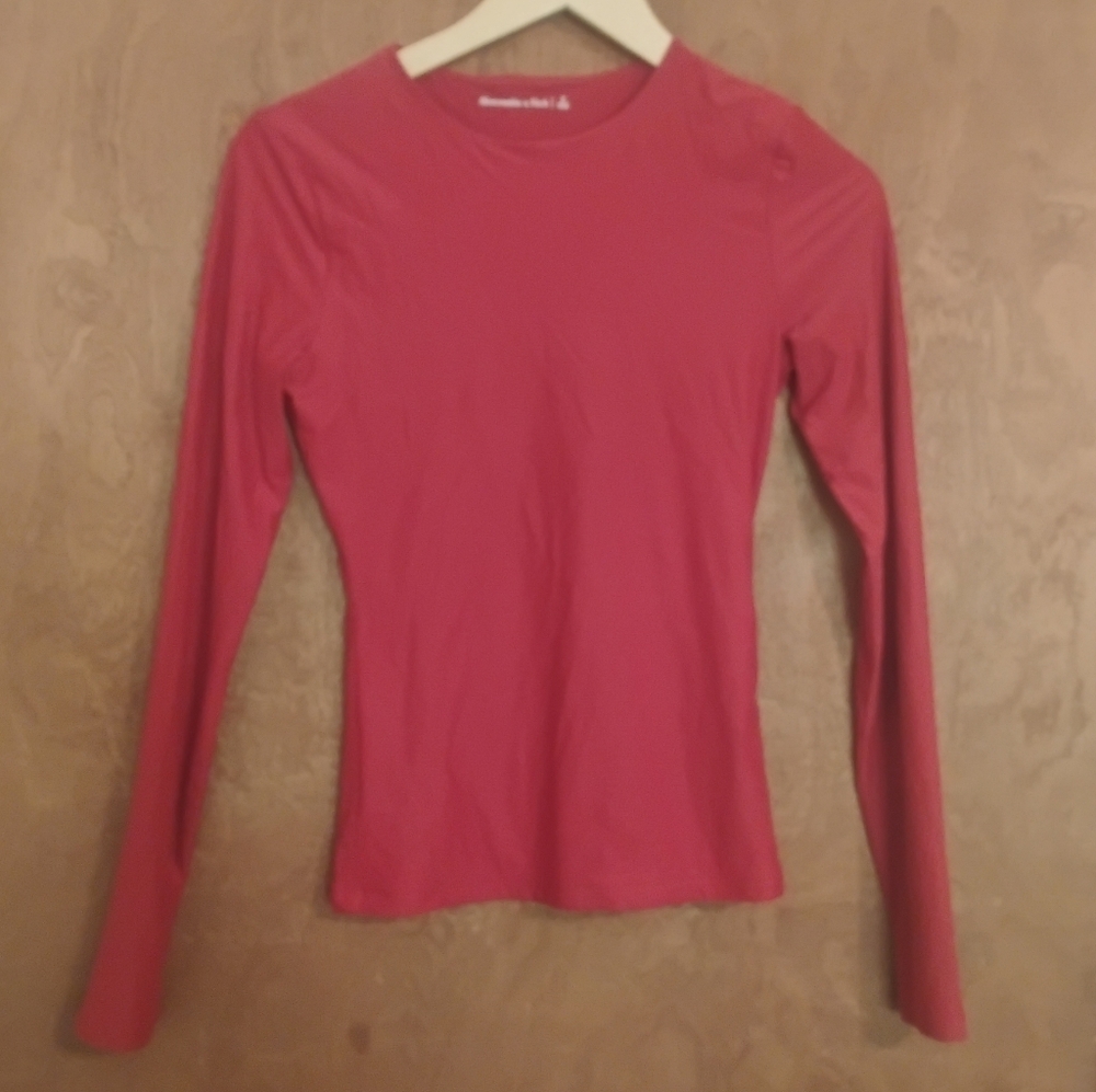 Abercrombie & Fitch Double Lined Long Sleeve Baby Tee Red